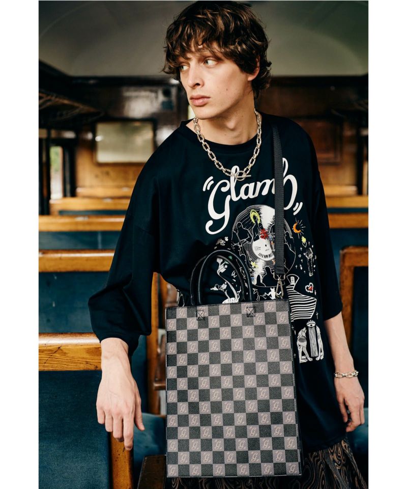 ニードルワークオーバーサイズTシャツ : GB0124/CS06 | glamb ニードルワークオーバーサイズTシャツ : GB0124/CS06 | glamb